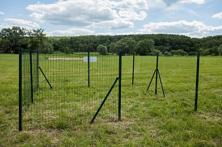 Рулонная сетка Jarditor Mesh-Brico 2,10/100/50 1,0х25м RAL 6005