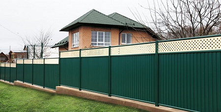 Столб 62х55х1,4х2500 RAL 6005